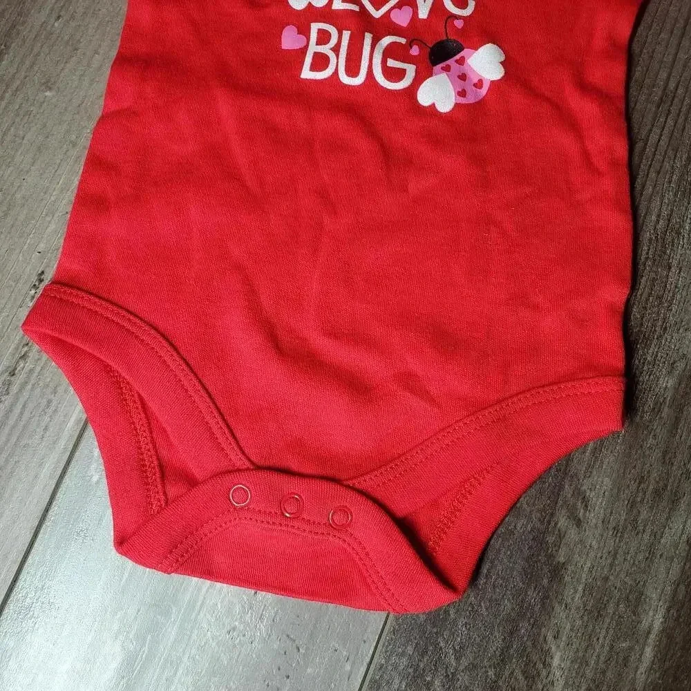 NWT Baby Valentine’s Day Outfit Creeper One Piece 0-3 Months Little Love Bug